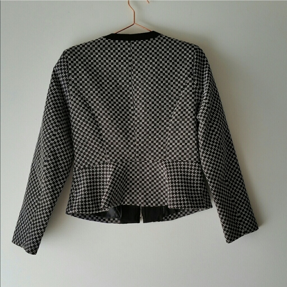 Calvin Klein jacket - Picture 4 of 7